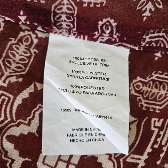 A Pea in the Pod Nursing Maternity Blouse Red Maroon Floral Tribal Size Medium - Picture 11 of 13